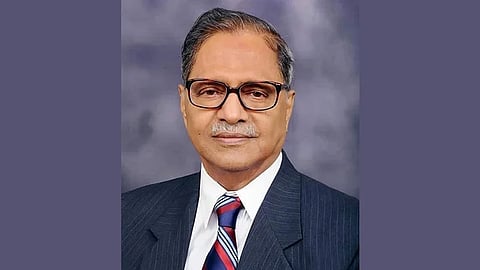 সাবেক স্বরাষ্ট্রমন্ত্রী রফিকুল ইসলামকে তলব করেছে দুদক