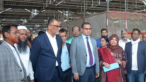 ভোজ্যতেলের বাজারে অস্থিরতা এক সপ্তাহে কাটবে- বাণিজ্য উপদেষ্টা
