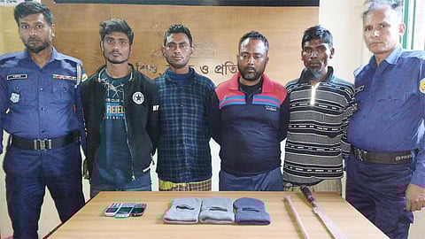 ডাকাতির প্রস্তুতিকালে গ্রেপ্তার ৪ ডাকাত সদস্য