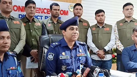 বাসে ডাকাতির ঘটনায় ধর্ষণ হয়নি, শ্লীলতাহানি হয়েছে -পুলিশ সুপার