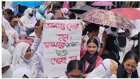 ৬ দফা দাবি না মানলে ৪৮ ঘণ্টার মধ্যে লং মার্চের হুঁশিয়ারি পলিটেকনিক শিক্ষার্থীদের