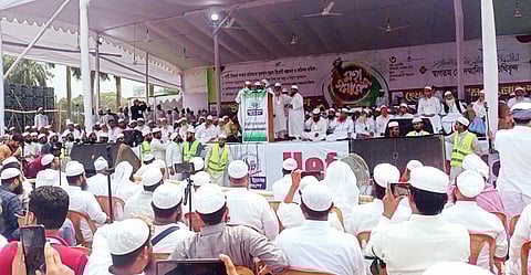 আ.লীগ নিষিদ্ধসহ ১২ দফা দাবি হেফাজতের