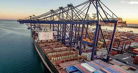 নিজেদের সব বন্দরে ভারতীয় জাহাজ নিষিদ্ধ করলো পাকিস্তান