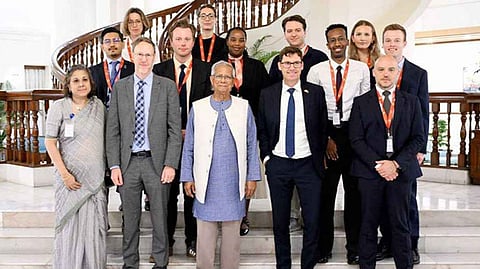 তরুণদের রাজনীতিতে আরও সক্রিয় হওয়ার আহ্বান প্রধান উপদেষ্টার