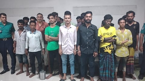 বিশেষ অভিযানে বিভিন্ন অপরাধে জড়িত ৩২ জন গ্রেফতার