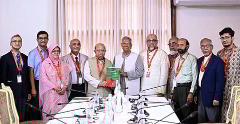 স্বাস্থ্য কমিশনের সুপারিশ: প্রেসক্রিপশনে ২০% জেনেরিক ওষুধ বাধ্যতামূলক