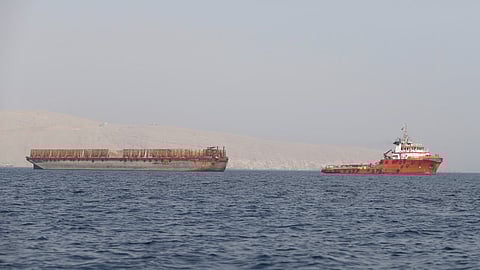 হরমুজ প্রণালী খোলা রাখতে চীনের দ্বারস্থ যুক্তরাষ্ট্র