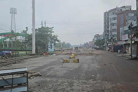 গোপালগঞ্জে ১৪ ঘণ্টা কারফিউ শিথিল