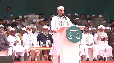 নির্বাচনের আগে গণহত্যার বিচার করতে হবে: রফিকুল ইসলাম