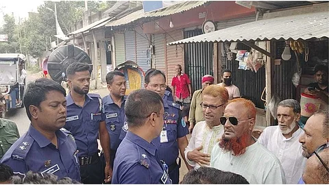 বিএনপির সমাবেশস্থলের পাশে ককটেল বিস্ফোরণ