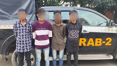 মোহাম্মদপুরে কিশোর গ্যাং ‘এলটিডি বয়েজ গ্রুপ’র ৪ সদস্য গ্রেফতার