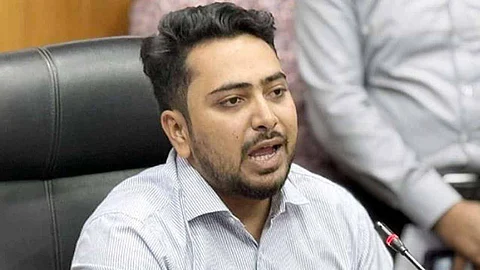 মৌলিক সংস্কারের রূপরেখা জুলাই সনদে থাকতে হবে: নাহিদ ইসলাম