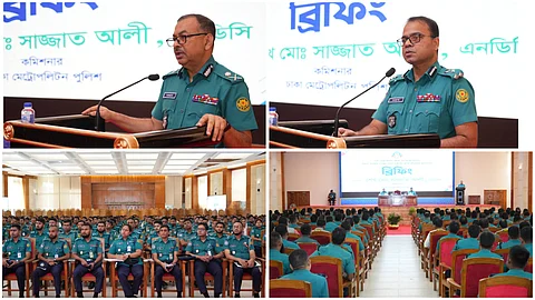 ডিএমপিতে কর্মরত এসআইদের প্রতি পেশাদারিত্ব ও স্বচ্ছতার আহ্বান ডিএমপি কমিশনারের