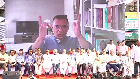 ঐক্যবদ্ধ থাকুন, মুখ দেখাদেখি যেন বন্ধ না হয় : তারেক রহমান