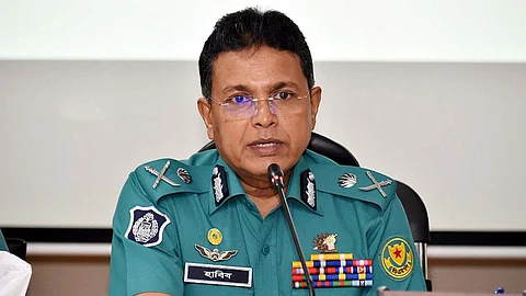 ডিএমপির সাবেক কমিশনার হাবিবুরসহ ৪ জনের বিরুদ্ধে গ্রেপ্তারি পরোয়ানা