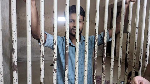 সেই রিকশাচালককে হত্যা মামলার আসামি করা হয়নি: পুলিশ