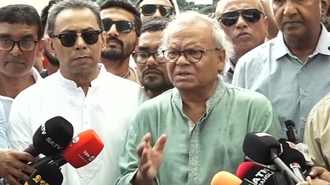 আওয়ামী আমলের প্রশাসন দিয়ে সুষ্ঠু নির্বাচন সম্ভব নয়: রিজভী
