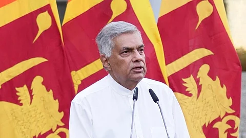 শ্রীলঙ্কায় গণঅভ্যুত্থানের পর দায়িত্ব নেওয়া সাবেক প্রেসিডেন্ট গ্রেপ্তার