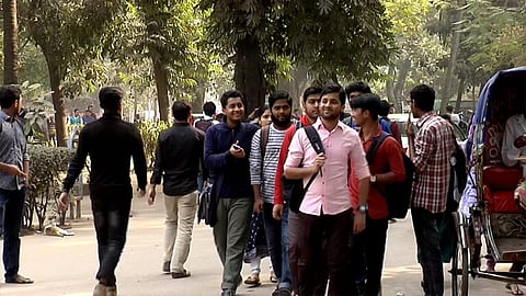 দেশের প্রায় ৪২ ভাগ বিশ্ববিদ্যালয় শিক্ষার্থী বিভিন্ন বৈষম্যের শিকার: জরিপ