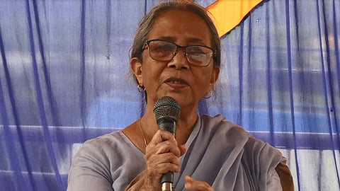 অনুরোধে ভারতে যাচ্ছে ইলিশ : মৎস্য উপদেষ্টা