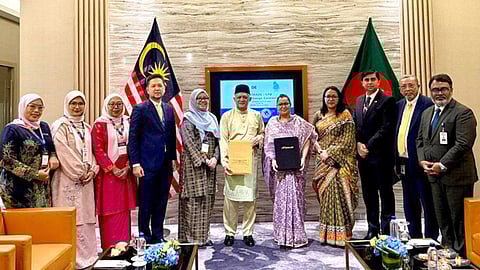 বাংলাদেশ-মালয়েশিয়া বাণিজ্য সম্পর্ক জোরদারে সমঝোতা স্মারক বিনিময়