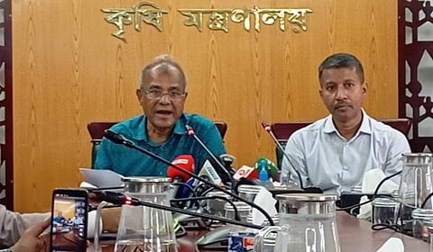 দেশে সারের কোনো সংকট নেই: কৃষি উপদেষ্টা