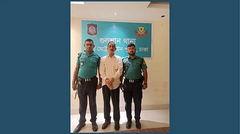 আওয়ামী লীগের সাংস্কৃতিক বিষয়ক উপ-কমিটির কার্যনির্বাহী সদস্য মোজাম্মেল গ্রেফতার
