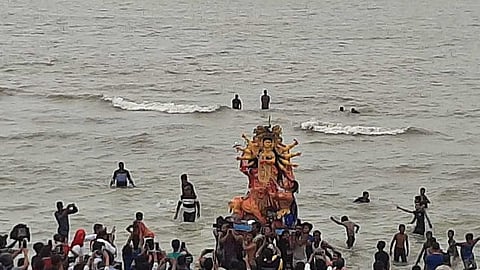 বিসর্জনে সাঙ্গ হলো ত্রিনয়নীর অর্চনা