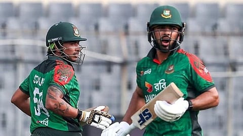 ছক্কার রেকর্ড ছুঁয়ে বাংলাদেশের ২৯৬