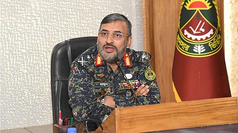 ভোটকেন্দ্রে আনসার সদস্যরা প্রথম প্রতিরক্ষা স্তর হিসেবে দায়িত্ব পালন করবে