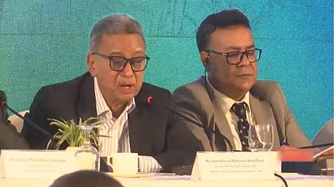 কিছু ব্যক্তির জন্য সরকারের ওপর আস্থার সংকট তৈরি হয়েছে: আমির খসরু