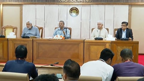 এক সপ্তাহের মধ্যে পরামর্শ জানাতে রাজনৈতিক দলগুলোর প্রতি সরকারের আহ্বান