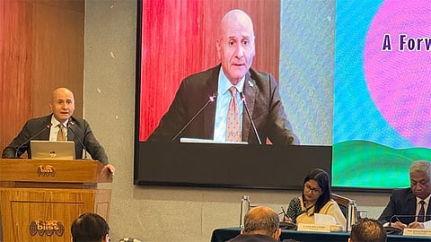 অবৈধভাবে রাজনৈতিক আশ্রয় প্রার্থনা করলে পাসপোর্ট র্যাঙ্কিংয়ে প্রভাব পড়ে: ইতালির রাষ্ট্রদূত