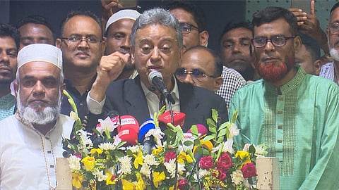 বিএনপির ওপর অসাংবিধানিক সিদ্ধান্ত চাপিয়ে দেয়ার চেষ্টা হচ্ছে: আমীর খসরু