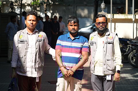 পরকীয়া প্রেমের জেরে হত্যার পর লাশ কেটে ছাব্বিশ টুকরা: হত্যাকাণ্ডের আলামতসহ মূল আসামি গ্রেফতার