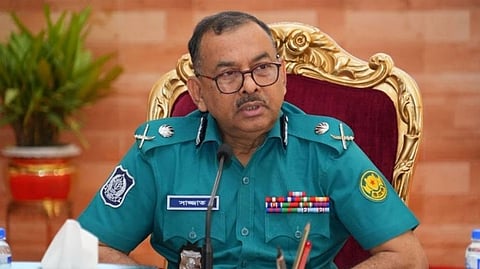 আগুন-ককটেল হামলাকারীকে গুলির নির্দেশ ডিএমপি কমিশনারের