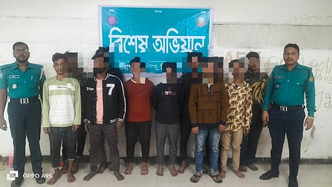 মোহাম্মদপুর থানা পুলিশের বিশেষ অভিযানে বিভিন্ন অপরাধে জড়িত ১১ জন গ্রেফতার