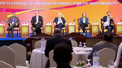 বাংলাদেশের সাথে সম্পর্ক উন্নয়নে আগ্রহের বার্তা ৫ রাষ্ট্রদূতের