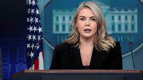 ভেনেজুয়েলা উপকূলে অভিযান চলবে: ট্রাম্পের প্রেস সচিব