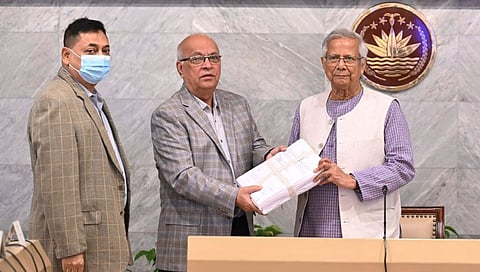 বিমানবন্দরে কার্গো শেডে অগ্নিকাণ্ড : বৈদ্যুতিক শর্ট সার্কিটে আগুন ছড়িয়েছে, নাশকতা ছিল না