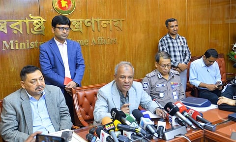 বাংলাদেশে কারও কোন নিরাপত্তা ঝুঁকি নেই: স্বরাষ্ট্র উপদেষ্টা