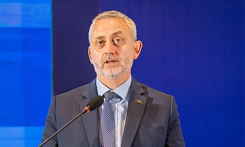 বাংলাদেশ বিশ্বব্যাপী গণতান্ত্রিক পশ্চাৎ যাত্রার ধারা ঘুরিয়ে দিতে পারে : ইইউ রাষ্ট্রদূত