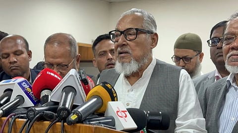 অনিবার্য পরিস্থিতি ছাড়া নির্বাচন বিলম্বিত হোক বিএনপি চায় না : নজরুল ইসলাম খান