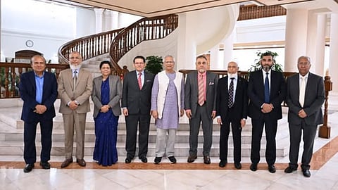 নির্বাচন প্রস্তুতি সম্পর্কে প্রধান উপদেষ্টাকে অবহিত করলেন সিইসি