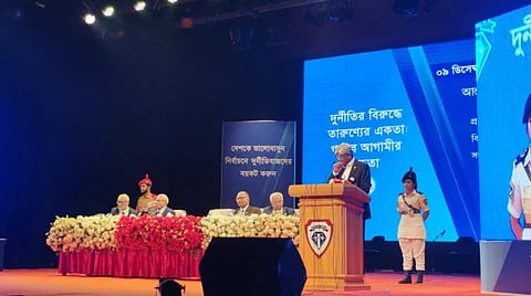 রাজনীতিবিদরা ঠিক থাকলে সমাজে পচন ধরবে না, দুর্নীতি কমবে : অর্থ উপদেষ্টা