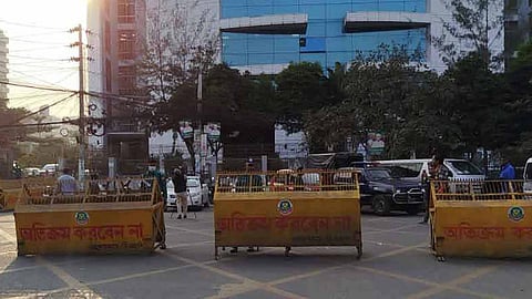 ইসি ভবনের সামনে নিরাপত্তা জোরদার