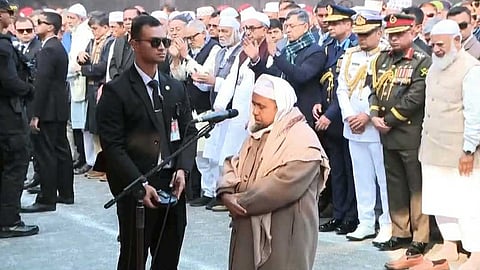 জনসমুদ্রে সম্পন্ন হলো খালেদা জিয়ার জানাজা