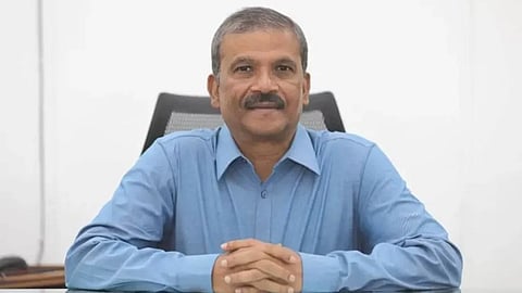 সমালোচনার পাশাপাশি সরকারের ভালো কাজের স্বীকৃতি দেওয়ার আহ্বান আসিফ নজরুলের