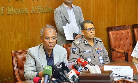 আসন্ন জাতীয় সংসদ নির্বাচন শান্তিপূর্ণ করতে সরকার বদ্ধপরিকর: স্বরাষ্ট্র উপদেষ্টা