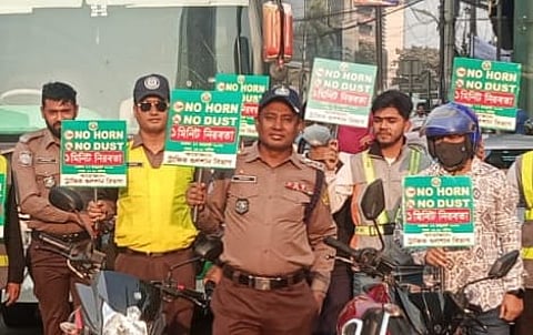 জনসচেতনতা তৈরিতে গুলশান ট্রাফিক বিভাগের নো হর্ন, নো ডাস্ট কর্মসূচি পালন